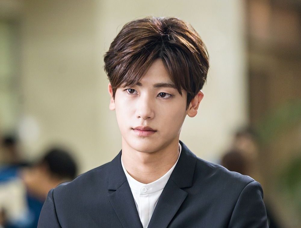 Park Hyung-sik to Star in New SBS Drama "Treasure Island"